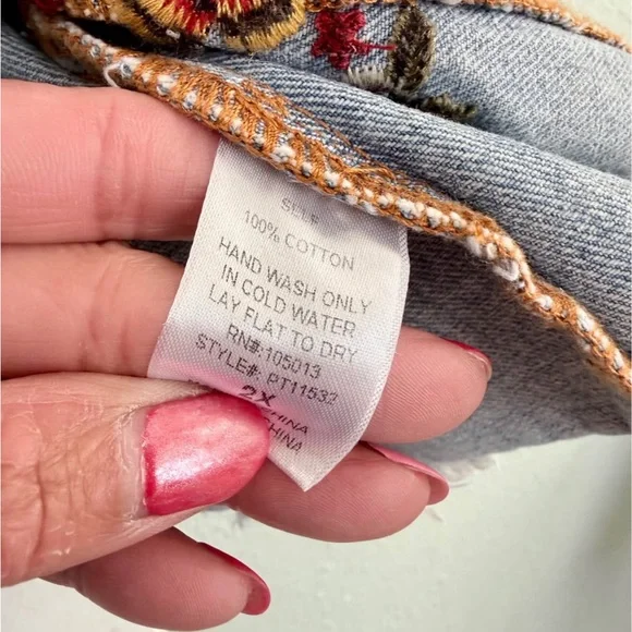 Savanna Jane Blue Denim Jacket - Picture 6 of 7